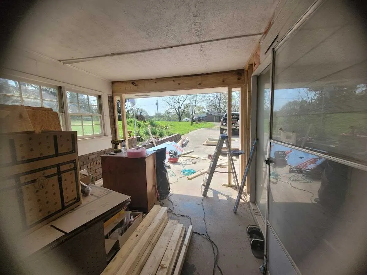 Air movers and dehumidifier for Drying & Dehumidification in Keizer